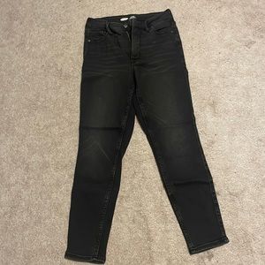 Old navy black skinny jeans